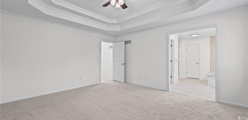 2018 NW 81st Place, Kansas City, MO 64151