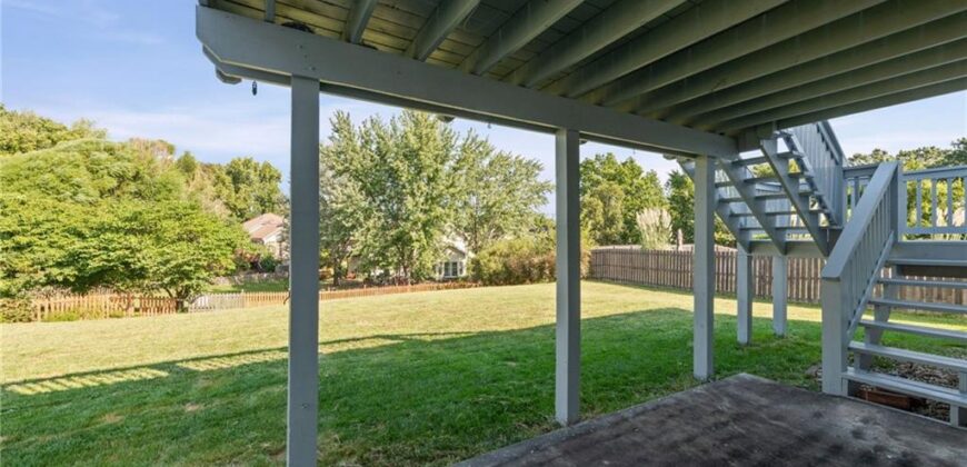 2018 NW 81st Place, Kansas City, MO 64151