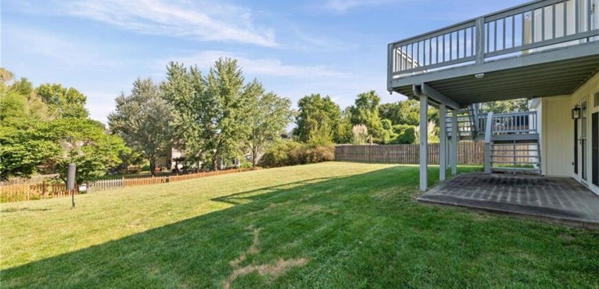 2018 NW 81st Place, Kansas City, MO 64151