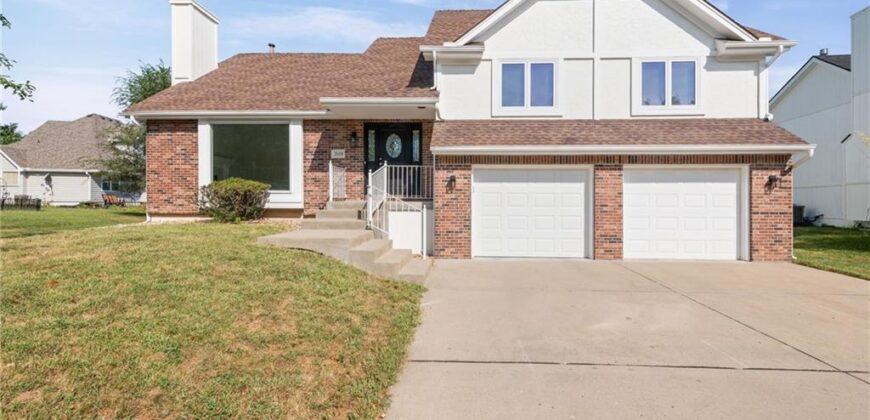 2018 NW 81st Place, Kansas City, MO 64151