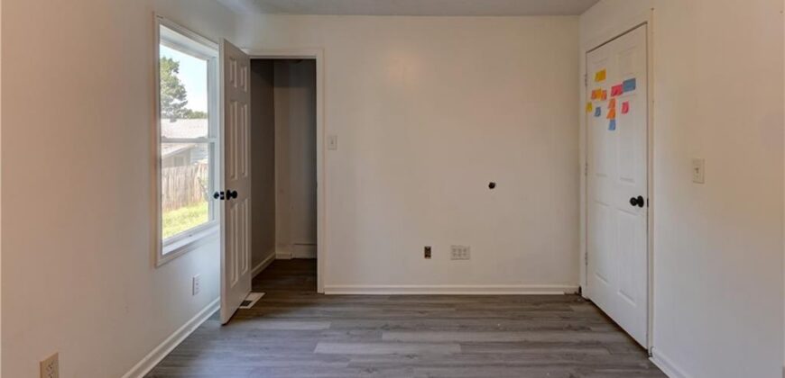 4521 NE 45th Street, Kansas City, MO 64117