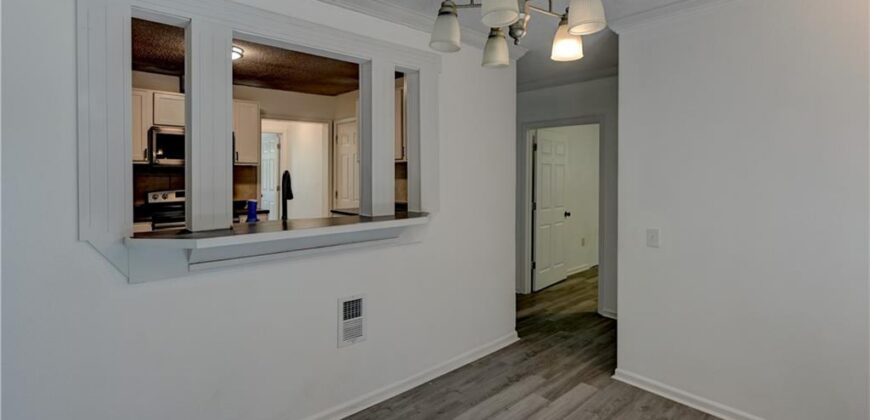 4521 NE 45th Street, Kansas City, MO 64117