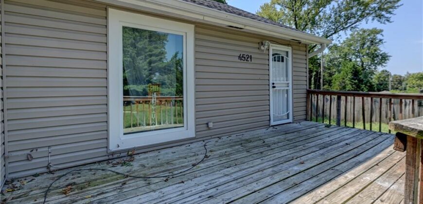 4521 NE 45th Street, Kansas City, MO 64117