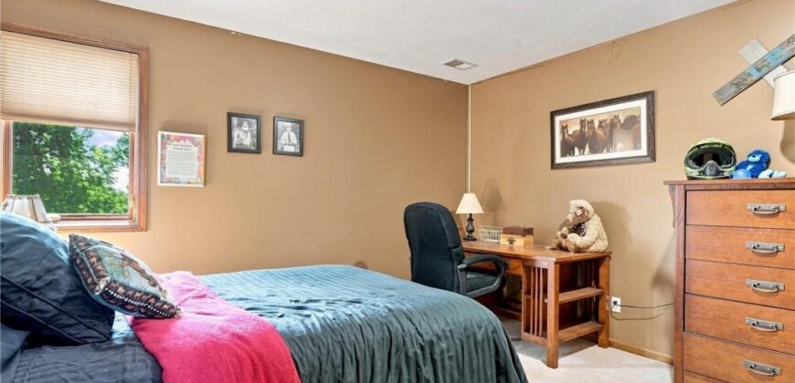 14014 Zachery Drive, Liberty, MO 64068
