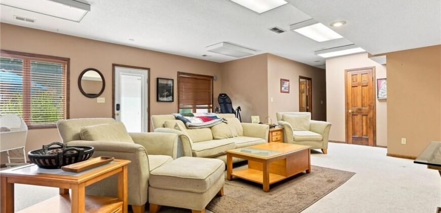14014 Zachery Drive, Liberty, MO 64068