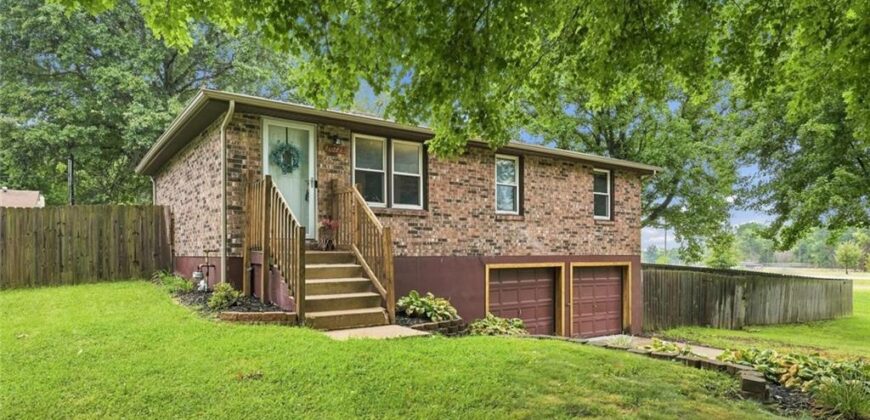 10728 N Walnut Street, Kansas City, MO 64155