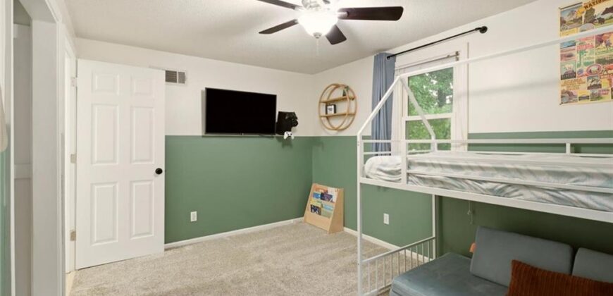 10728 N Walnut Street, Kansas City, MO 64155