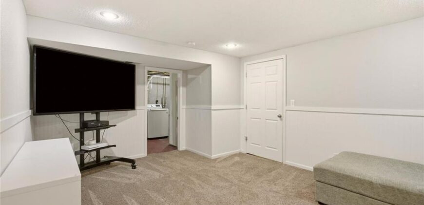 10728 N Walnut Street, Kansas City, MO 64155