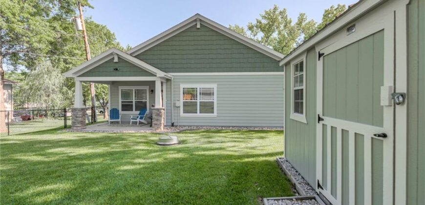 10802 NW 75 Street, Weatherby Lake, MO 64152