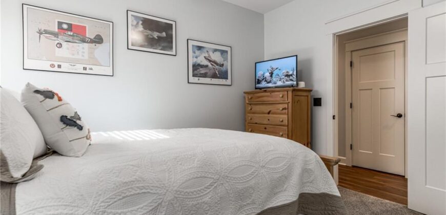 10802 NW 75 Street, Weatherby Lake, MO 64152