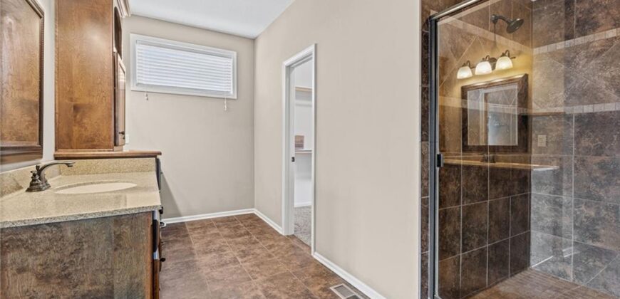 10200 NE 102nd Street, Kansas City, MO 64157
