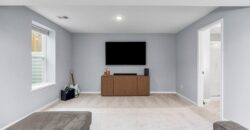 11722 N WINDSOR Avenue, Kansas City, MO 64157