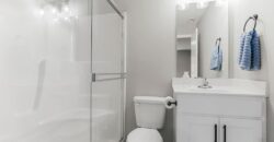 11722 N WINDSOR Avenue, Kansas City, MO 64157