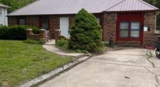 6907 NW 72nd Terrace, Kansas City, MO 64152