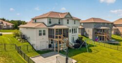 14670 Thousand Oaks Place, Parkville, MO 64152