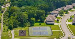 14670 Thousand Oaks Place, Parkville, MO 64152