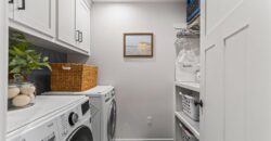 14670 Thousand Oaks Place, Parkville, MO 64152