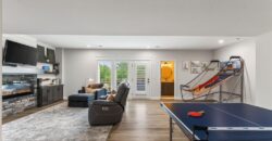 14670 Thousand Oaks Place, Parkville, MO 64152