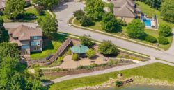 14670 Thousand Oaks Place, Parkville, MO 64152