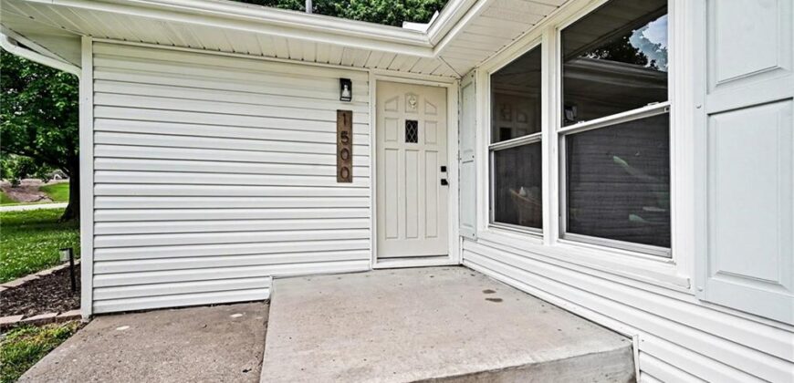 1500 Ridgeview Road, Liberty, MO 64068