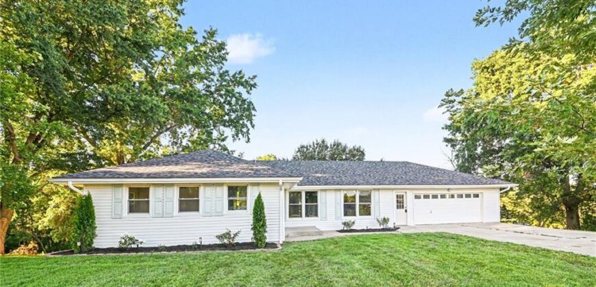 1500 Ridgeview Road, Liberty, MO 64068