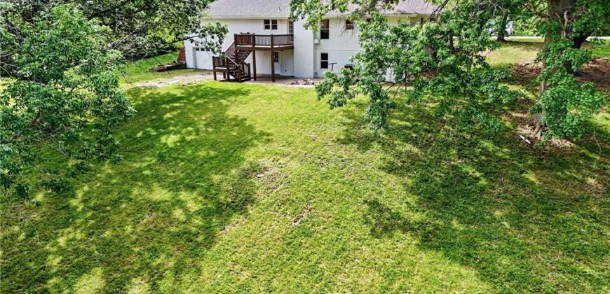 1500 Ridgeview Road, Liberty, MO 64068