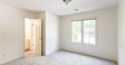 10121 NW River Hills Drive, Parkville, MO 64152