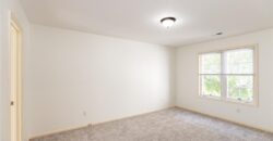 10121 NW River Hills Drive, Parkville, MO 64152