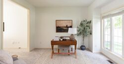 10121 NW River Hills Drive, Parkville, MO 64152