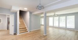 10121 NW River Hills Drive, Parkville, MO 64152