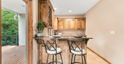 8615 NW Baker Road Circle, Kansas City, MO 64153