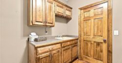 8615 NW Baker Road Circle, Kansas City, MO 64153