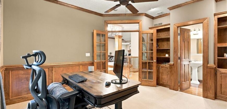 8615 NW Baker Road Circle, Kansas City, MO 64153