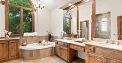 8615 NW Baker Road Circle, Kansas City, MO 64153