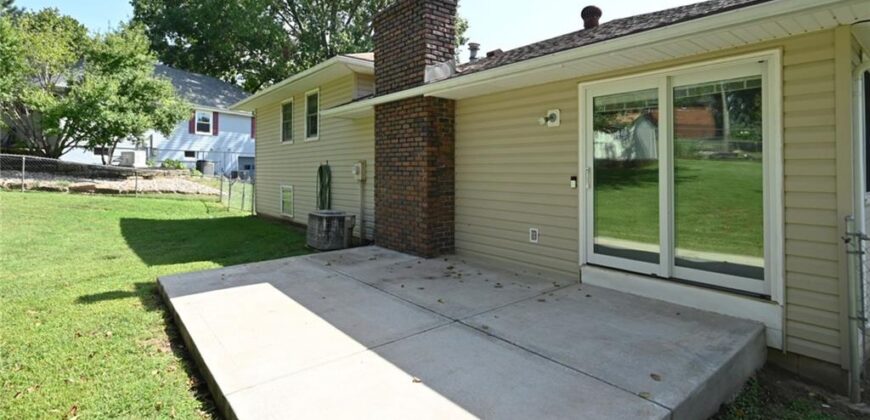 520 Thomas Drive, Platte City, MO 64079