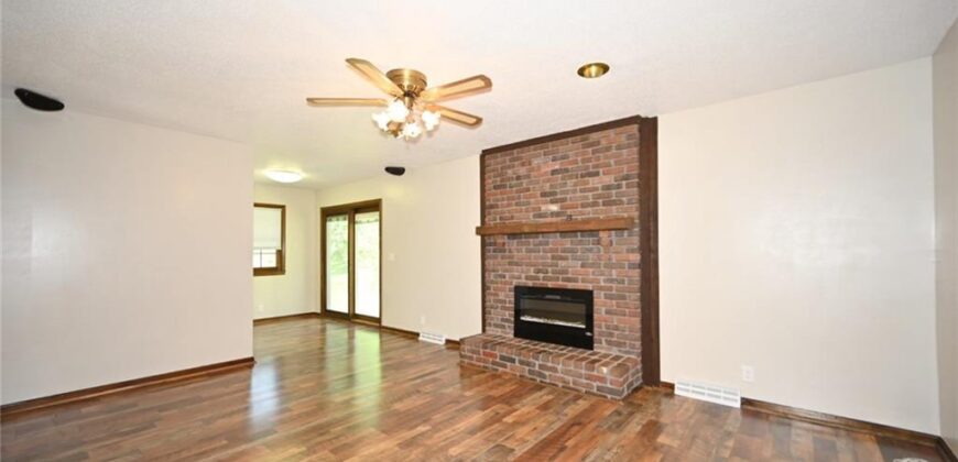 520 Thomas Drive, Platte City, MO 64079