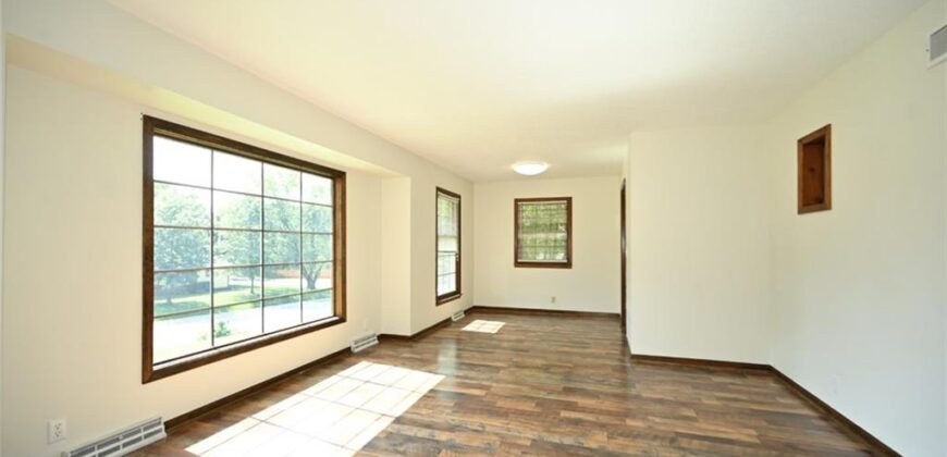 520 Thomas Drive, Platte City, MO 64079