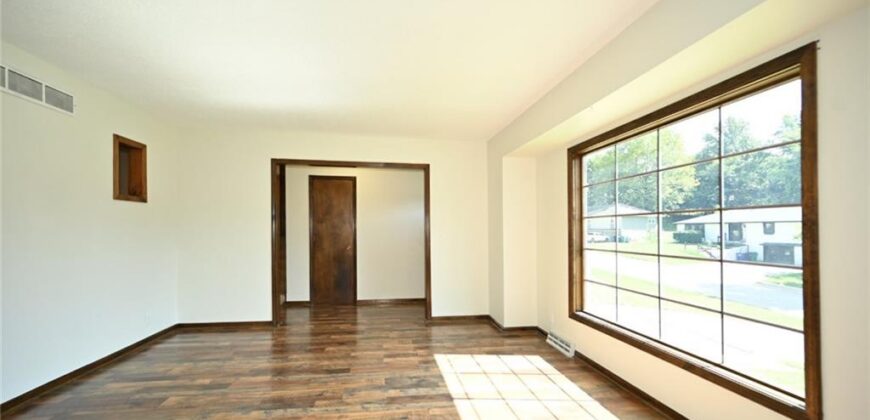 520 Thomas Drive, Platte City, MO 64079