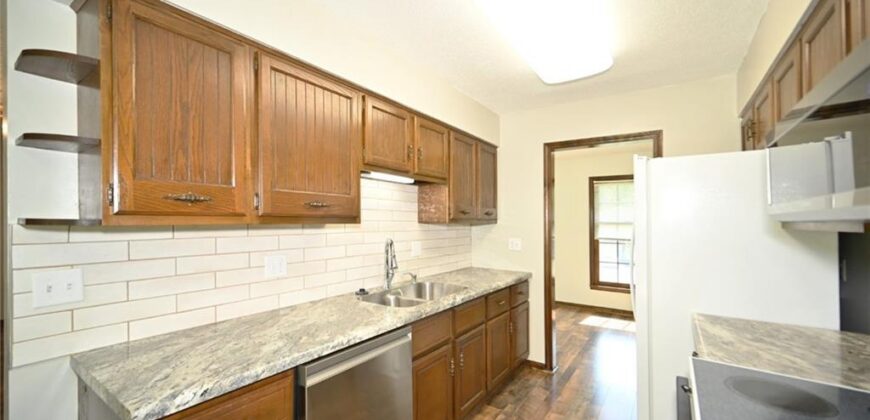 520 Thomas Drive, Platte City, MO 64079