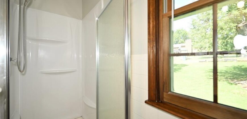 520 Thomas Drive, Platte City, MO 64079