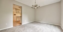 5409 NW Fox Hill Road, Parkville, MO 64152
