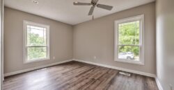 5409 NW Fox Hill Road, Parkville, MO 64152