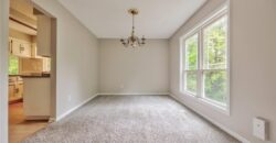 5409 NW Fox Hill Road, Parkville, MO 64152