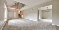 5409 NW Fox Hill Road, Parkville, MO 64152
