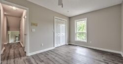 5409 NW Fox Hill Road, Parkville, MO 64152