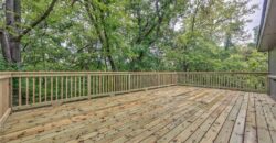 5409 NW Fox Hill Road, Parkville, MO 64152