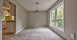 5409 NW Fox Hill Road, Parkville, MO 64152