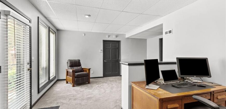 7640 N Everton Avenue, Kansas City, MO 64152