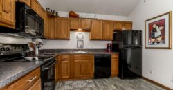 4727 N Cliff Hill Circle, Kansas City, MO 64151