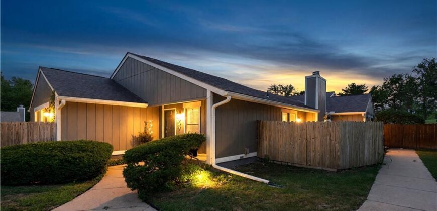 4727 N Cliff Hill Circle, Kansas City, MO 64151